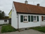 Aussenansicht - Studenten aufgepasst: Appartment ( EG links ) – ab sofort
