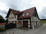 Aussenansicht 2 - Landhaus mit Charme und unzähligen Möglichkeiten – idyllisch am Ortsrand von Fichtenau