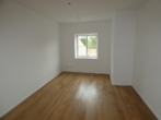 Schlafen - **Gemütliche 2,5-Zimmer-Wohnung mit EBK in kernsaniertem Altbau Whg12 – ab sofort**