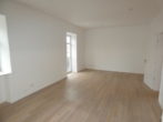 Wohnküche Ansicht 3 - Moderne 3,5-Zimmer-Wohnung mit EBK in kernsaniertem Altbau