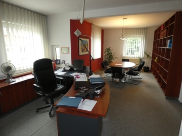 Großzügige Büro- oder Praxisräume in zentraler Lage, ab 01.01.2026, 91550 Dinkelsbühl, Bürofläche