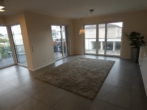 Wohnen Ansicht 1 - Großzügig & exklusiv: 3,5-Zimmer Wohnung mit Balkon ( teilmöbliert ) – ab sofort frei
