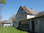 Aussenansicht 1 - Zweifamilienhaus mit ehem. landw. Nebengebäude und Garagen – 91731 Langfurth / Matzmannsdorf