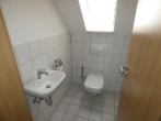 Gäste-WC - Wildenstein: gepflegte 3-Zimmer-Wohnung in ruhiger Siedlungslage