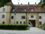 Denkmalgeschütztes Wohnhaus als Teil der historischen Schlossanlage in 91743 Unterschwaningen - Aussenansicht Einfamilienhaus