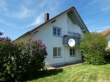 Neues Zuhause oder lohnende Kapitalanlage: Zweifamilienhaus mit Doppelgarage, 73488 Ellenberg, Haus
